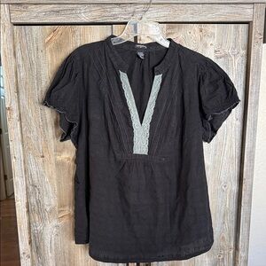 Eyeshadow Black Blouse with Cream Lace V-Inset